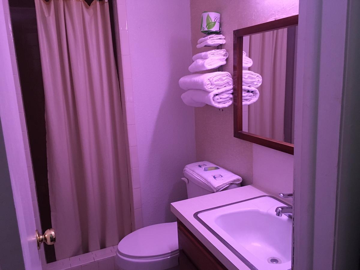 Skyliner Motel Stroud Luaran gambar