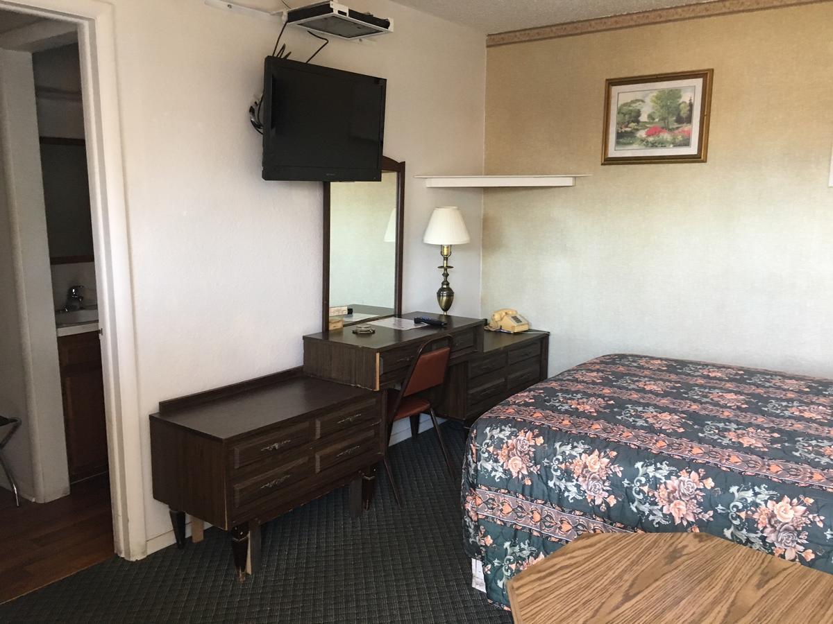 Skyliner Motel Stroud Luaran gambar