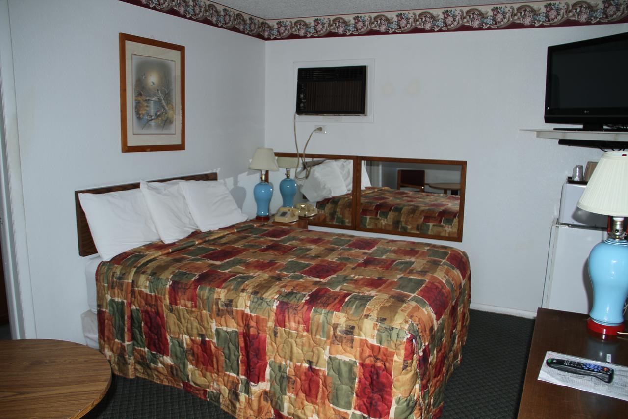 Skyliner Motel Stroud Luaran gambar