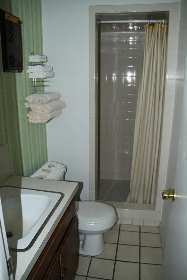 Skyliner Motel Stroud Luaran gambar