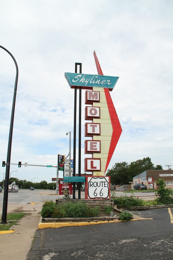 Skyliner Motel Stroud Luaran gambar